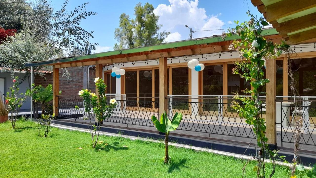 Bamboo Village Place Tumbaco Exteriör bild